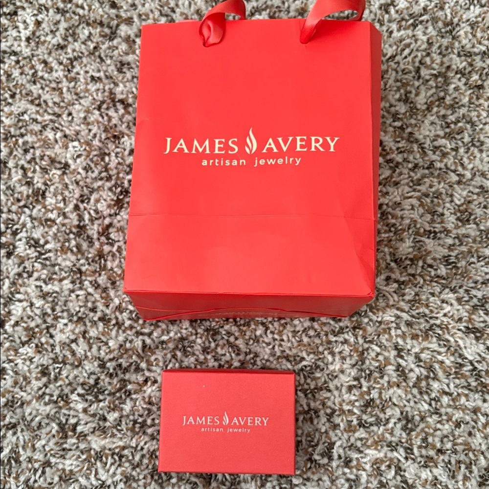 Jewelry James Avery retired XOXO sterling silver charm xoxo with box and bag - Picture 8 of 8